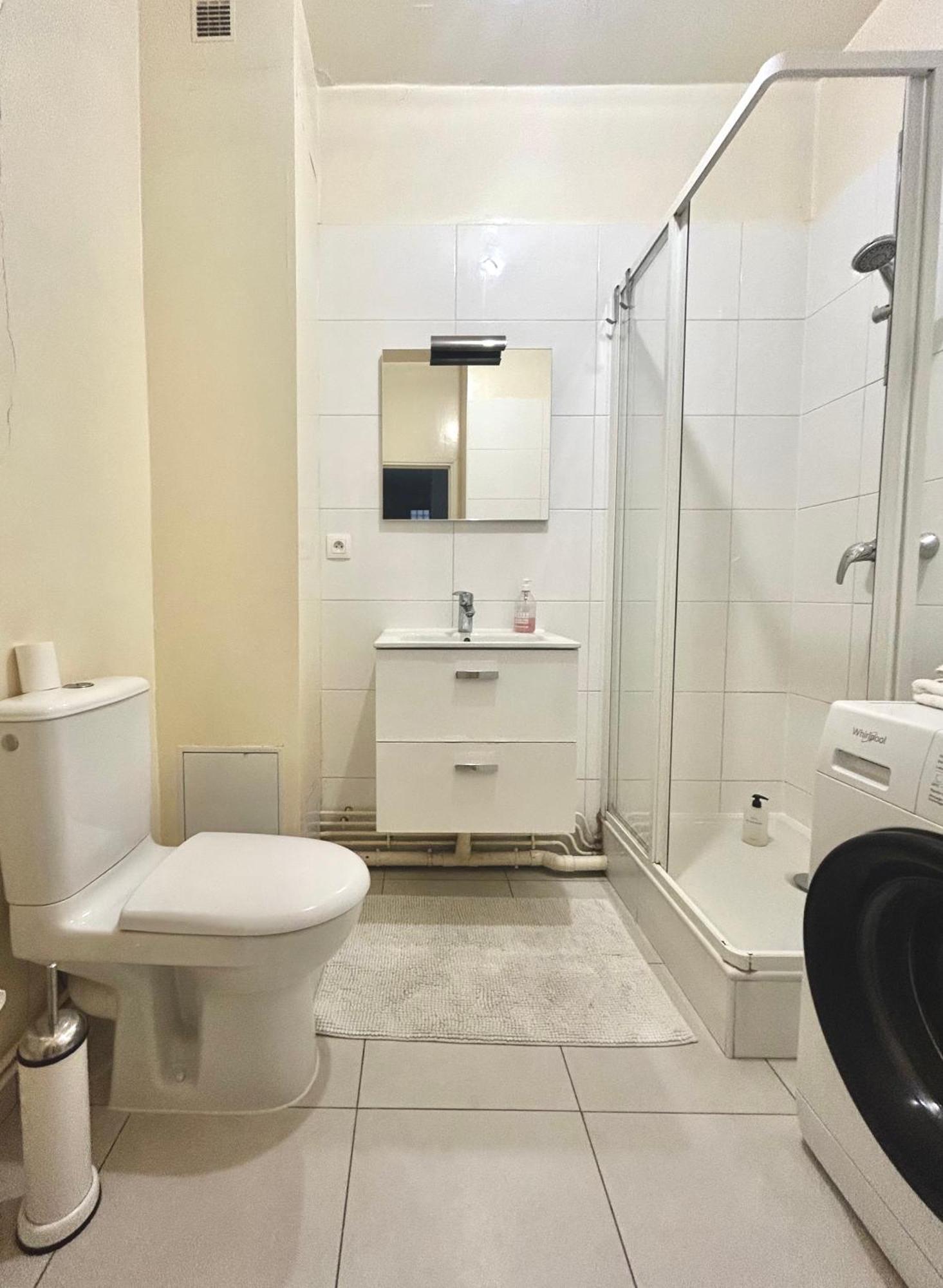 Superbe Appartement Design Canal Saint Martin Párizs Kültér fotó